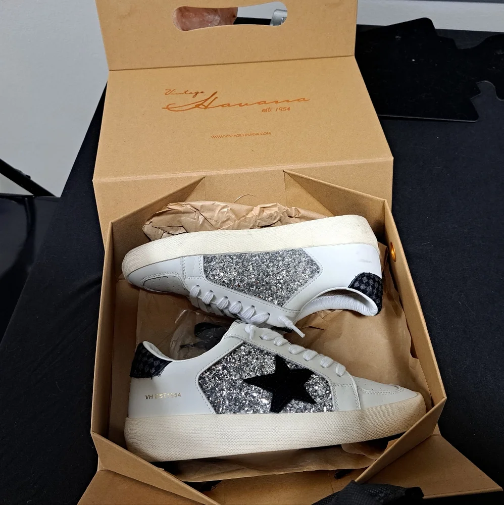 Vintage Havana White and Silver Sneakers Like New - Picture 13 of 17